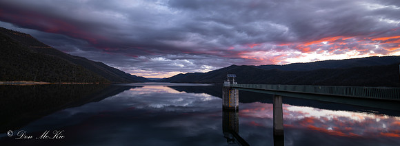 Talbingo Dam Sunset
