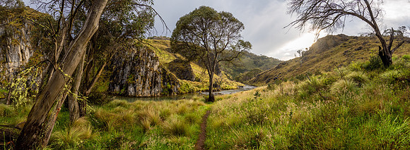 Clarke  Gorge Walk - Blue Waterholes (1)